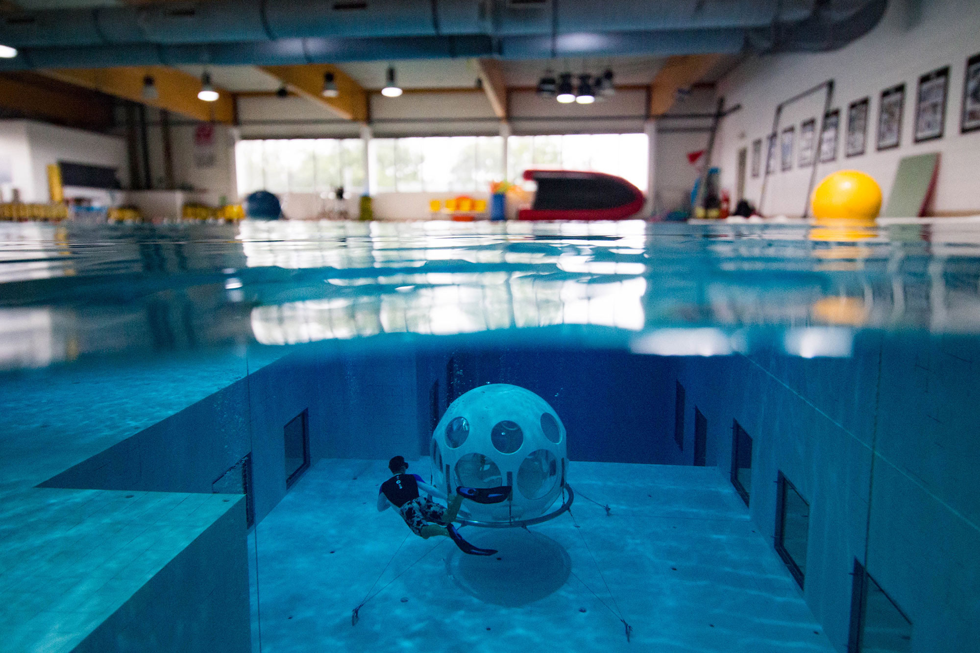 Free Diving The Nemo In Belgium, Learning To Scuba Dive