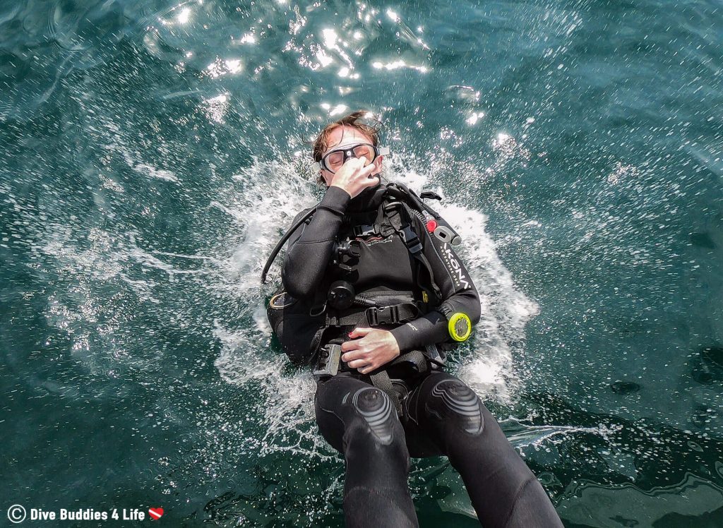 A Guide for Backroll Scuba Entries Dive Buddies 4 Life