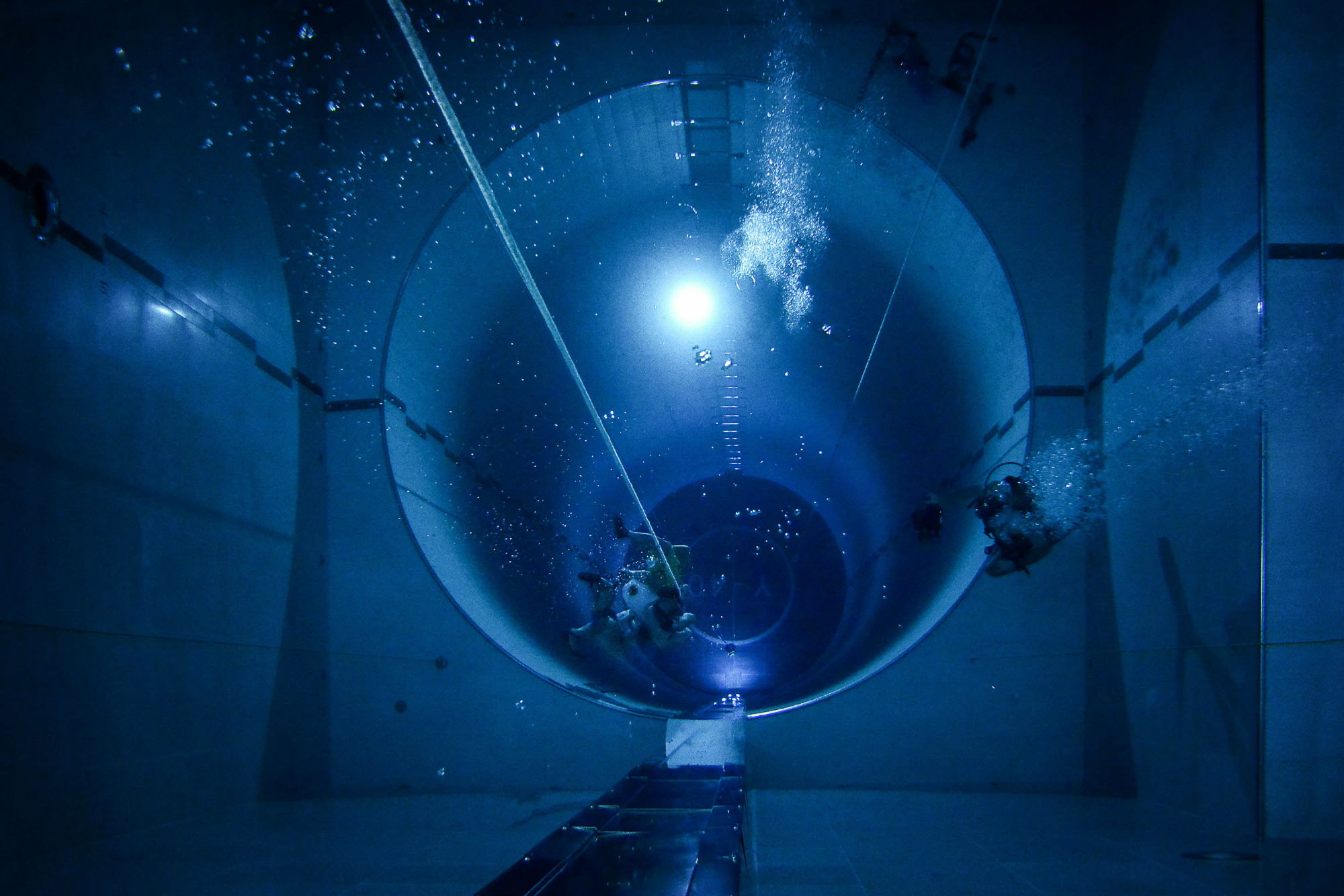 the deepest pool in the world